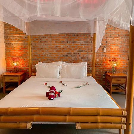 Lang Ca Voi Ll The Whales Village Ll Mui Ne Phan Thiet Exteriör bild