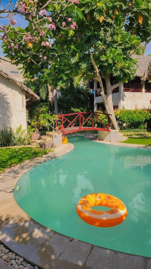Lang Ca Voi Ll The Whales Village Ll Mui Ne Phan Thiet Exteriör bild