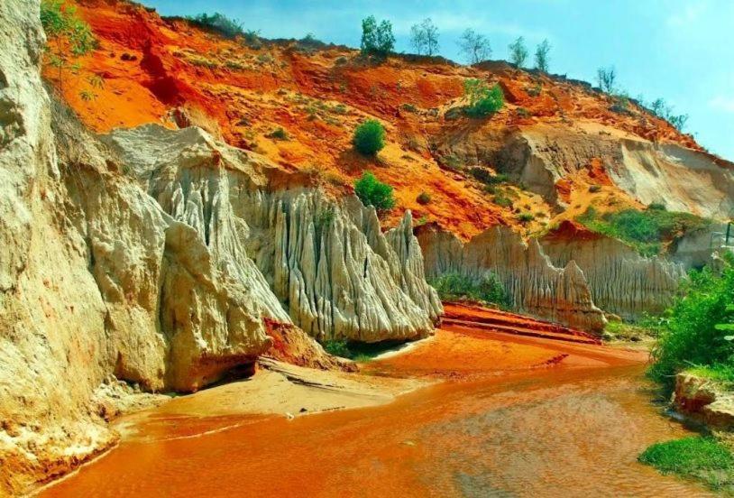 Lang Ca Voi Ll The Whales Village Ll Mui Ne Phan Thiet Exteriör bild